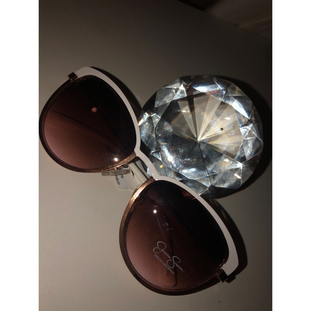 ❗️SALE❗️NWT Jessica Simpson Sunglasses